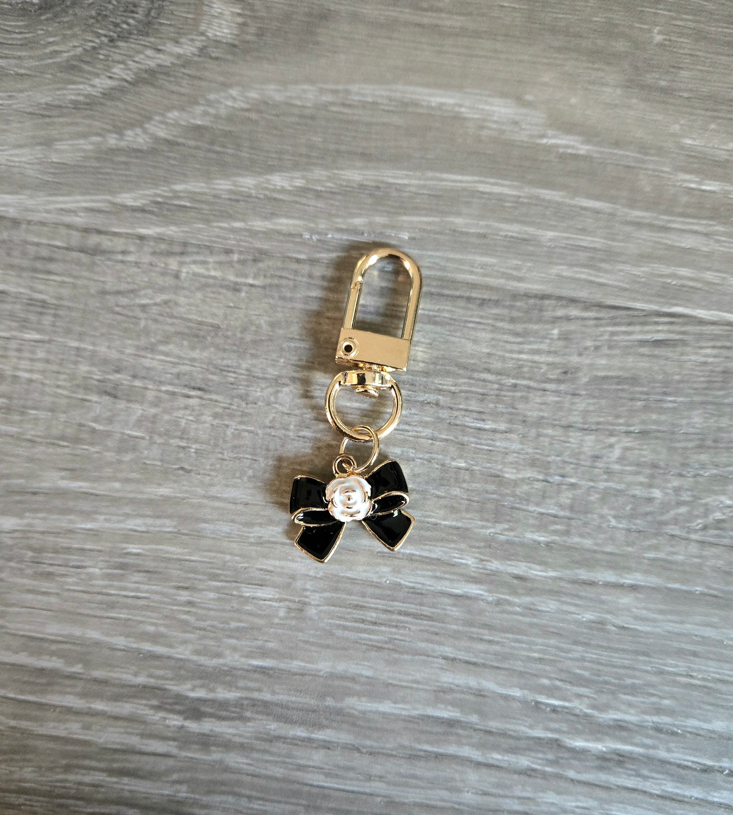 Black Rose Bow Keychain